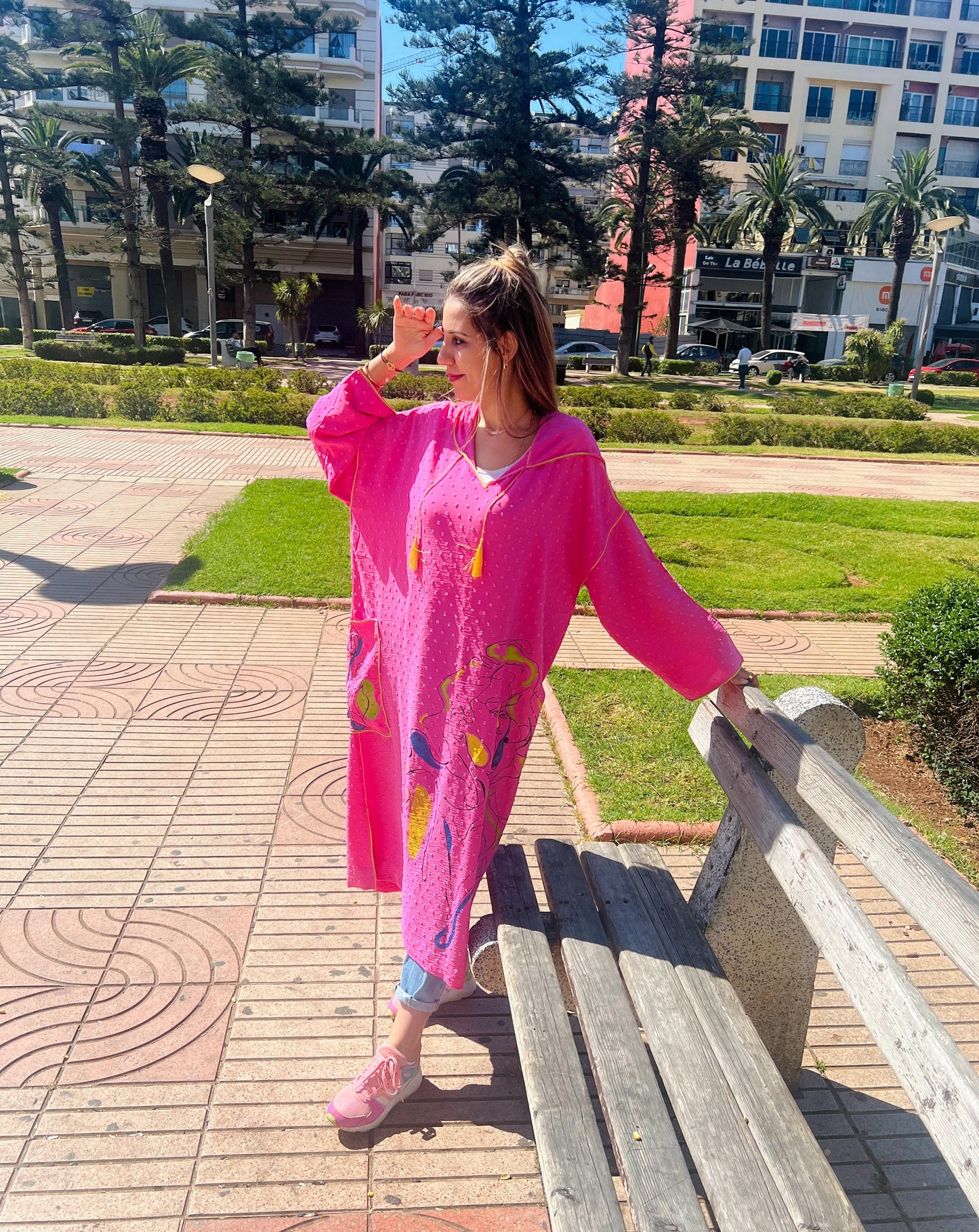 Hand-Painted Artistic Djellaba – Modern Moroccan Elegance