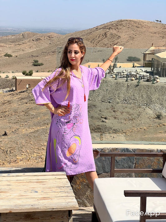 Aqua Dream – Hand-Painted Artistic Djellaba with Abstract Woman Design