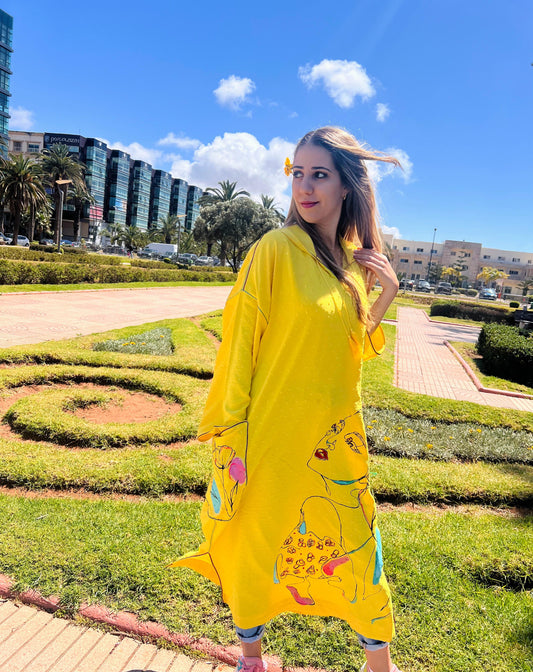 Hand-Painted Artistic Djellaba – Modern Moroccan Elegance